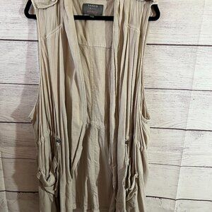 Torrid Linen-blend Cargo Vest. Size 6X